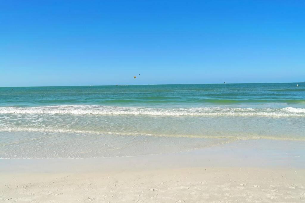 Villa Pet-Friendly, King Bed, Close To Siesta Beach, Restaurants, Shopping à Sarasota Extérieur photo